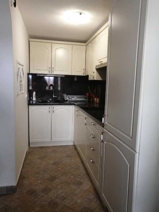 Guest House Vila Albedo Varna Bagian luar foto