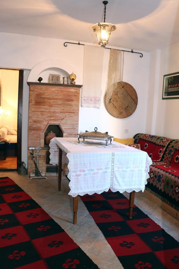 Guest House Vila Albedo Varna Bagian luar foto