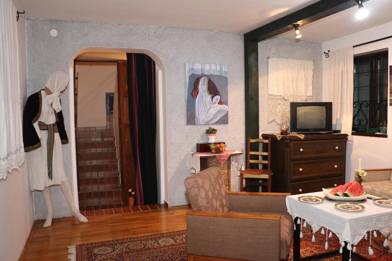 Guest House Vila Albedo Varna Bagian luar foto